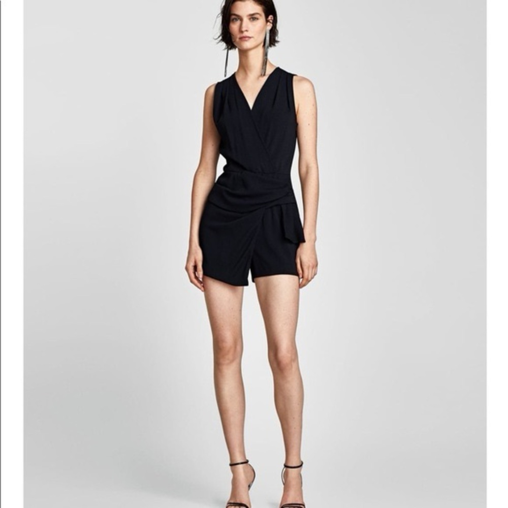Zara‎ Basics Collection Black Knot Skort Romper size XS